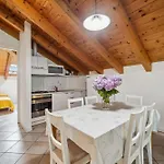 Village Hotel apartamentowy Colico