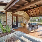 Hotel apartamentowy Village 3*
