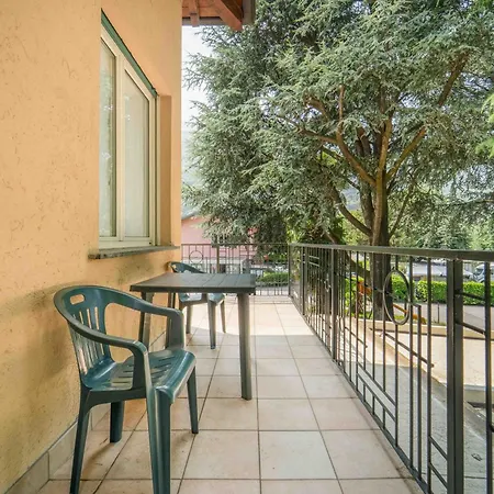 Village 3* Colico